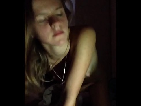 ❤️ Ein Mädchen masturbiert und wichst ❤ Fucking bei uns ❌️❤